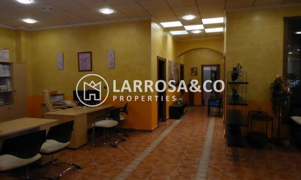 A Vendre - Commercial space - Torrevieja - torrevieja