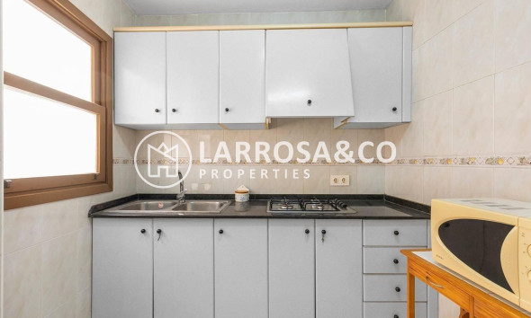 Resale - Apartment - Torrevieja - torrevieja