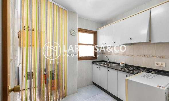 Resale - Apartment - Torrevieja - torrevieja