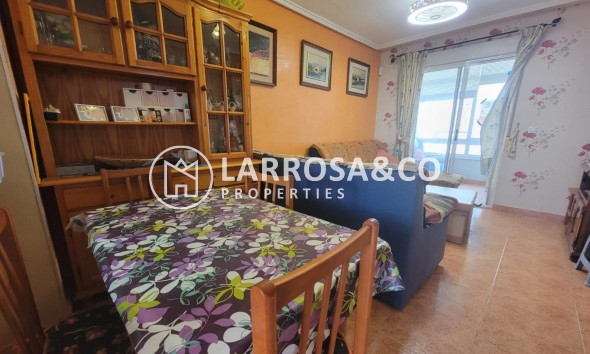 Resale - Apartment - Torrevieja - Nueva Torrevieja
