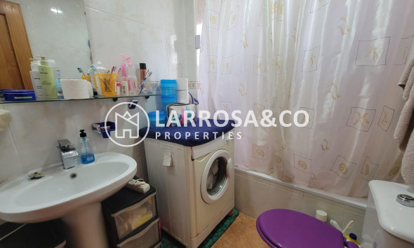 Resale - Apartment - Torrevieja - Nueva Torrevieja