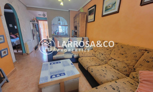 Resale - Apartment - Torrevieja - Nueva Torrevieja