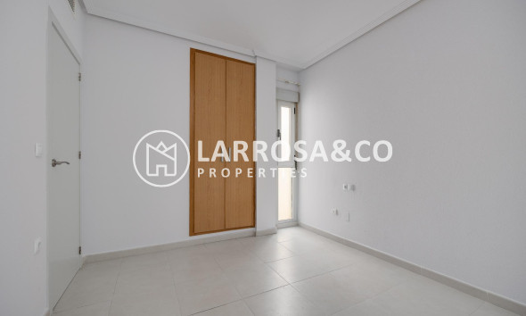 Reventa - Apartamento - Torrevieja - Estacion de autobuses