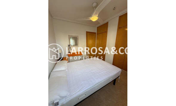 Resale - Apartment - Torrevieja - Nueva Torrevieja