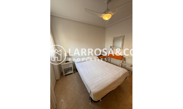 Resale - Apartment - Torrevieja - Nueva Torrevieja