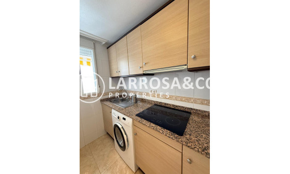 Resale - Apartment - Torrevieja - Nueva Torrevieja
