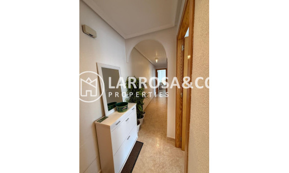 Resale - Apartment - Torrevieja - Nueva Torrevieja