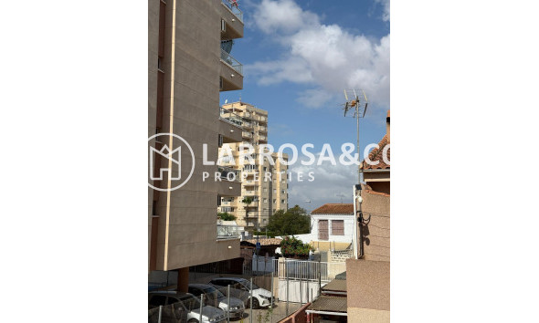 Resale - Apartment - Torrevieja - Nueva Torrevieja