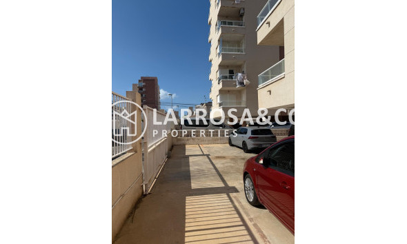 Resale - Apartment - Torrevieja - Nueva Torrevieja