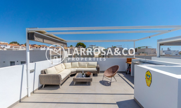Resale - Detached House/Villa - Orihuela - Villamartín