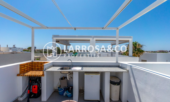 Resale - Detached House/Villa - Orihuela - Villamartín