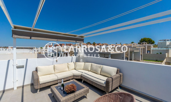 Resale - Detached House/Villa - Orihuela - Villamartín