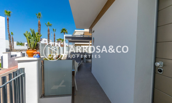 Resale - Detached House/Villa - Orihuela - Villamartín