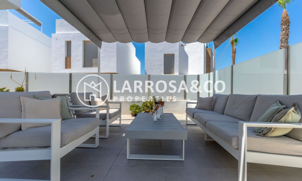 Resale - Detached House/Villa - Orihuela - Villamartín