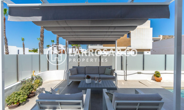 Resale - Detached House/Villa - Orihuela - Villamartín