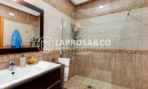 Reventa - Chalet - Torrevieja - San luis