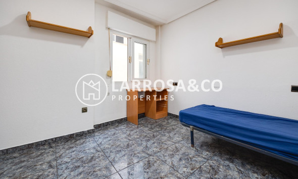 A Vendre - Apartment - Torrevieja - Centro