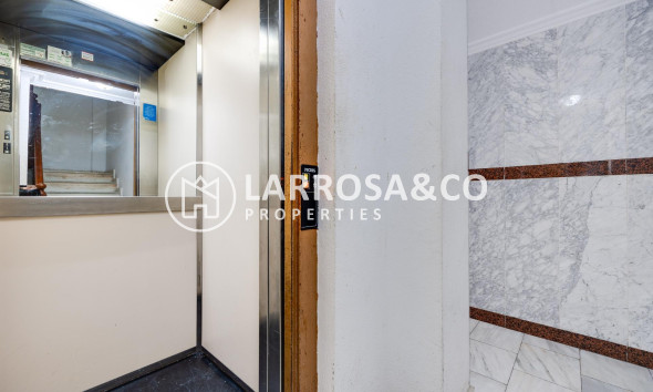 A Vendre - Apartment - Torrevieja - Centro