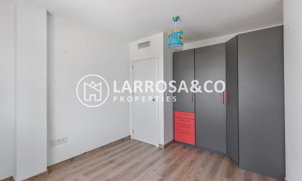 Resale - Detached House/Villa - Torrevieja - Aguas Nuevas