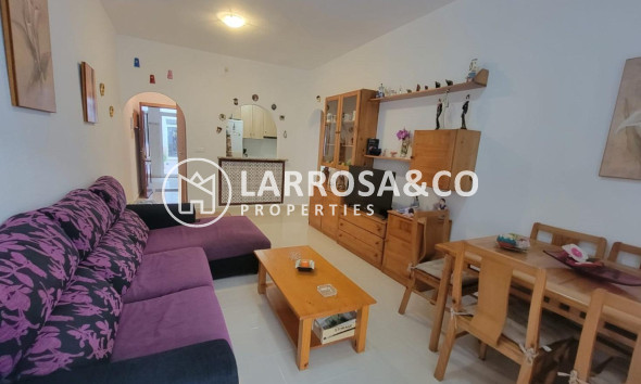 Resale - Ground floor apartment - Torrevieja - Aguas Nuevas