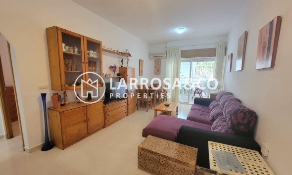 Resale - Ground floor apartment - Torrevieja - Aguas Nuevas