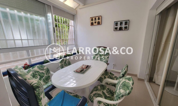 Resale - Ground floor apartment - Torrevieja - Aguas Nuevas