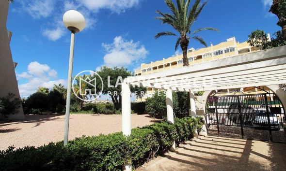 Resale - Ground floor apartment - Torrevieja - Aguas Nuevas