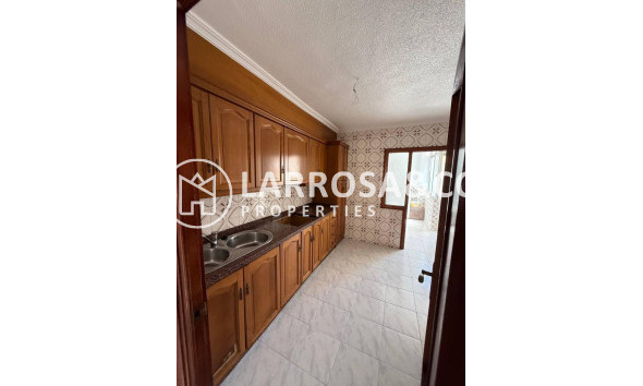 A Vendre - Apartment - Torrevieja - Estacion de autobuses