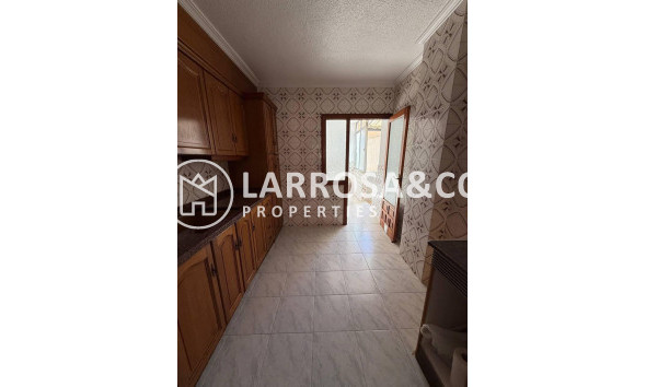 A Vendre - Apartment - Torrevieja - Estacion de autobuses