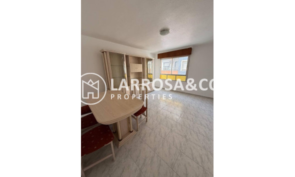 A Vendre - Apartment - Torrevieja - Estacion de autobuses