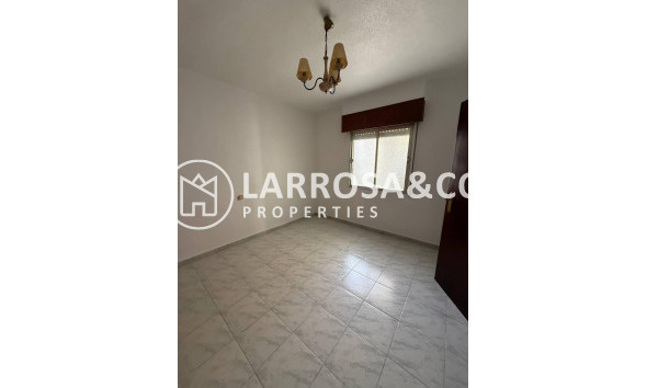 A Vendre - Apartment - Torrevieja - Estacion de autobuses