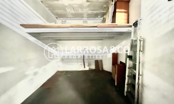 A Vendre - Garage - Torrevieja - Centro