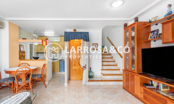 Resale - Semi-detached house - Orihuela costa - Los Altos