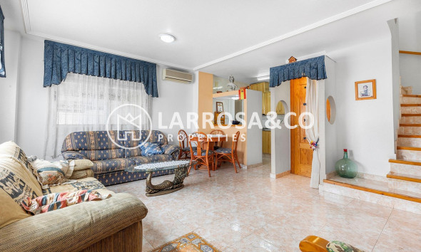 Resale - Semi-detached house - Orihuela costa - Los Altos