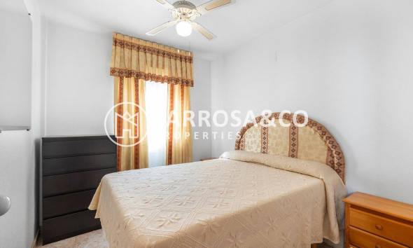 Resale - Semi-detached house - Orihuela costa - Los Altos