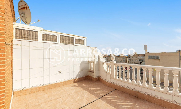 Resale - Semi-detached house - Orihuela costa - Los Altos