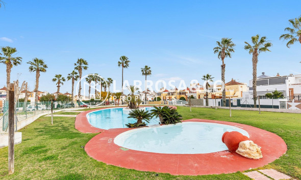 Resale - Semi-detached house - Orihuela costa - Los Altos