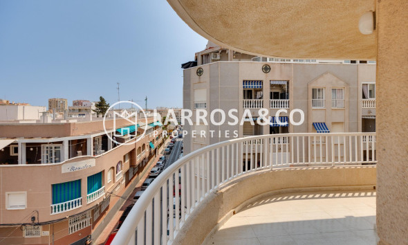Resale - Apartment - Torrevieja - Habaneras