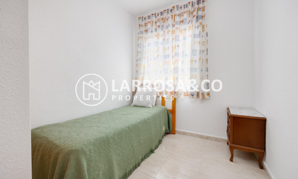 Resale - Apartment - Torrevieja - Habaneras
