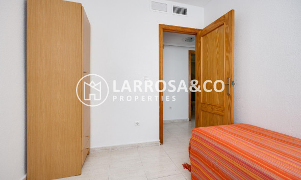 Resale - Apartment - Torrevieja - Habaneras
