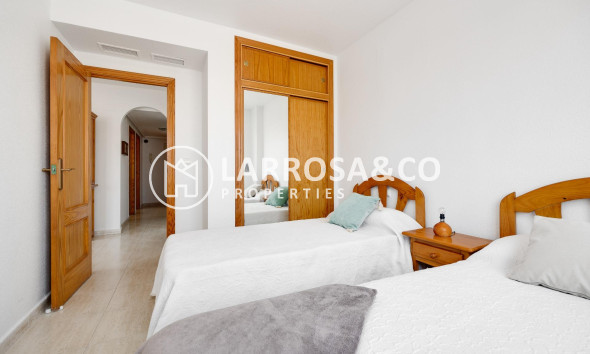 Resale - Apartment - Torrevieja - Habaneras