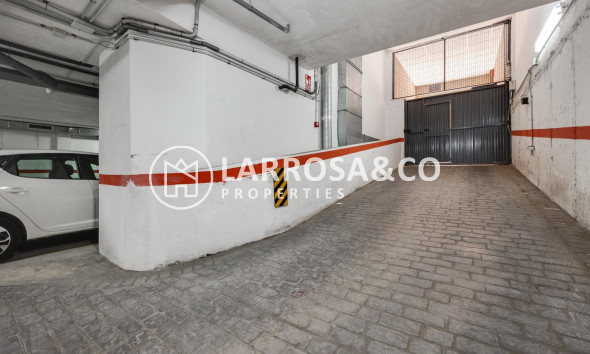 Resale - Apartment - Torrevieja - Habaneras