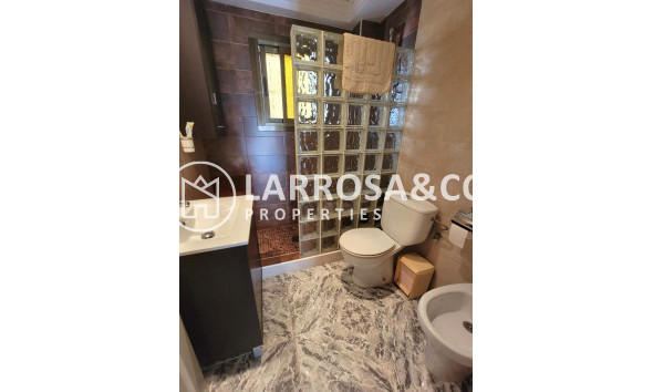 Resale - Bungalow - Torrevieja - Los Frutales