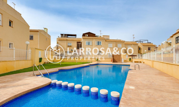 Resale - Bungalow - Torrevieja - Aguas Nuevas