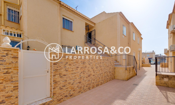 Resale - Bungalow - Torrevieja - Aguas Nuevas