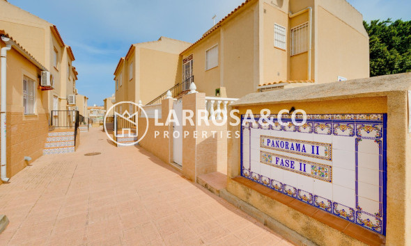 Resale - Bungalow - Torrevieja - Aguas Nuevas