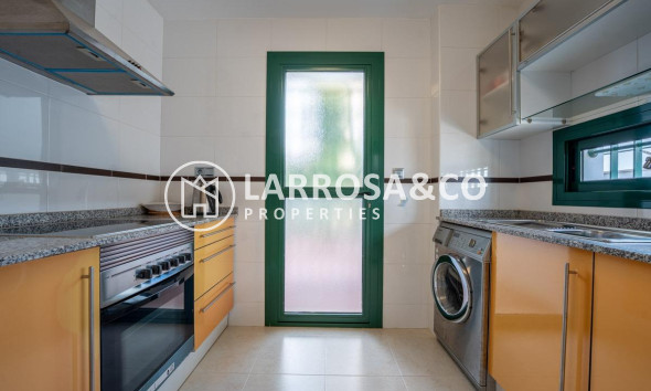 Вторичный рынок - Дом - Сьюдад Кесада - Altos del golf i