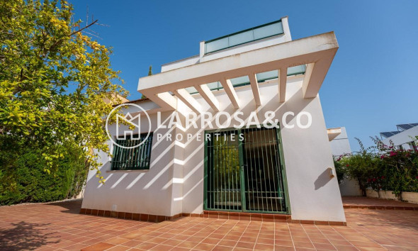 Вторичный рынок - Дом - Сьюдад Кесада - Altos del golf i