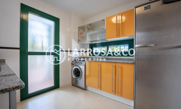 Вторичный рынок - Дом - Сьюдад Кесада - Altos del golf i