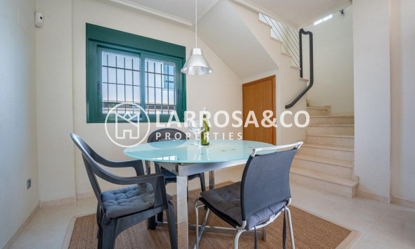 Вторичный рынок - Дом - Сьюдад Кесада - Altos del golf i